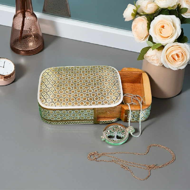 Edler Schmuckkasten/Spielkartenbehälter aus Holz mit Intarsie