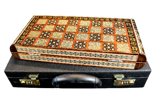 Spielsteine auf dem Backgammon aus Holz mit Blumenmuster und Intarsien-Design