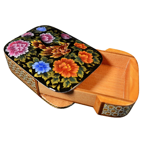 Edles Schmuckkästchen/Spielkartenbehälter aus Holz mit Intarsie und Handbelates Blumentmuster